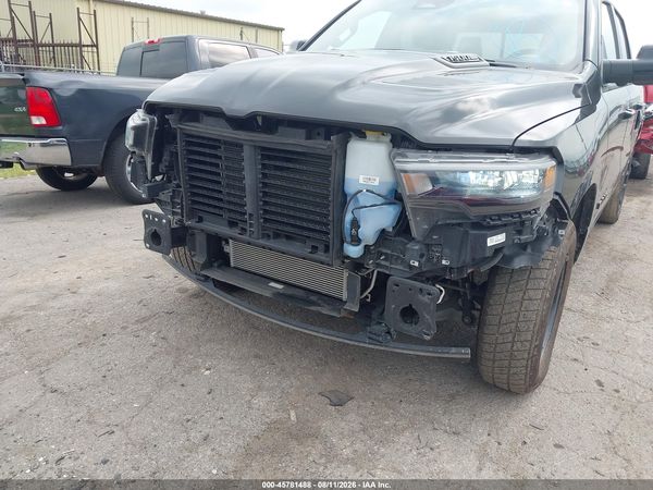 2025 RAM 1500 LARAMIE  4X4 5'7 BOX
