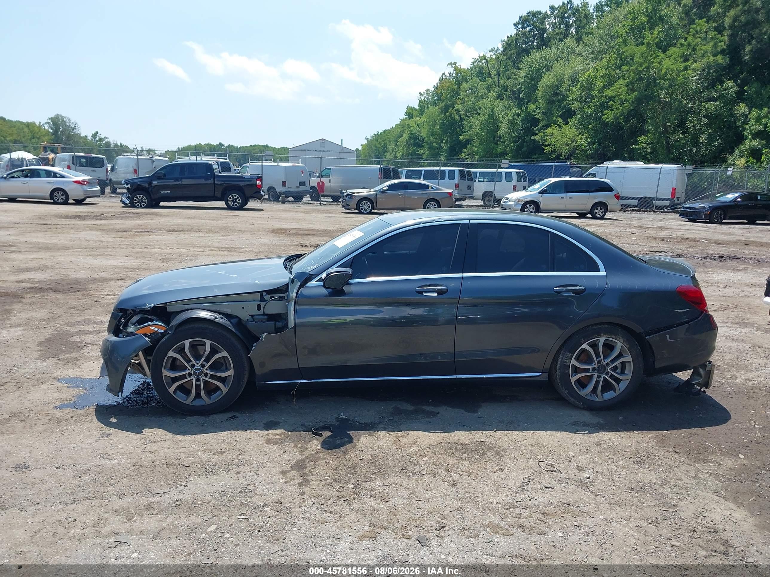 2015 MERCEDES-BENZ C 300 Base