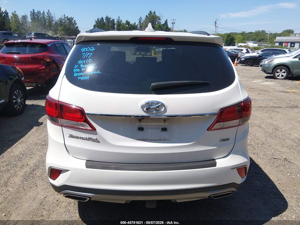 2017 HYUNDAI SANTA FE SE