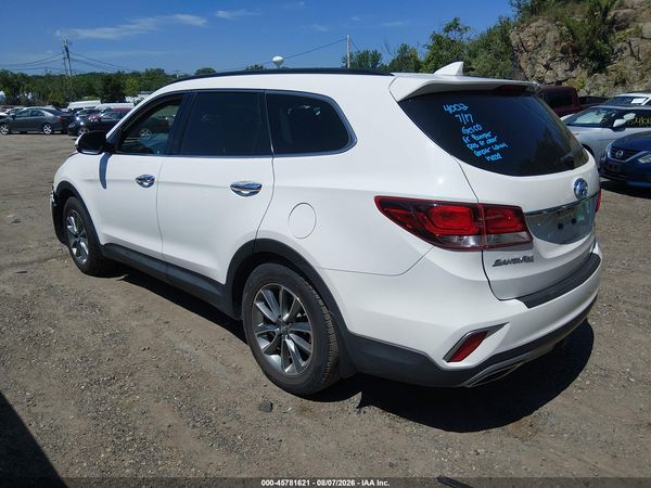 2017 HYUNDAI SANTA FE SE