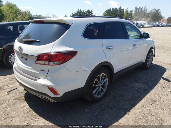 2017 HYUNDAI SANTA FE SE