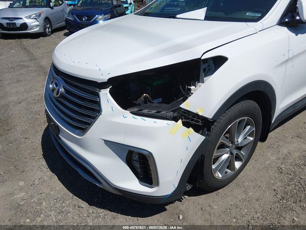 2017 HYUNDAI SANTA FE SE