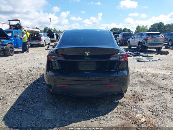 2025 TESLA MODEL Y