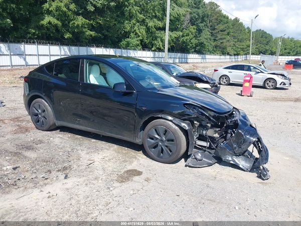 2025 TESLA MODEL Y