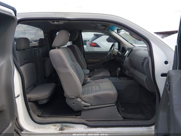 2019 NISSAN FRONTIER S