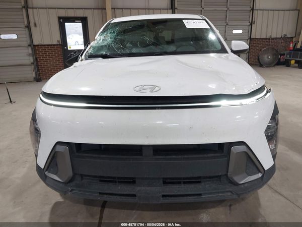 2024 HYUNDAI KONA SE