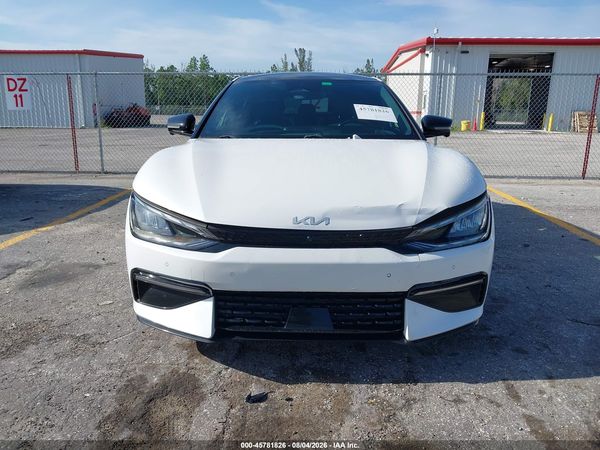 2022 KIA EV6 GT-LINE