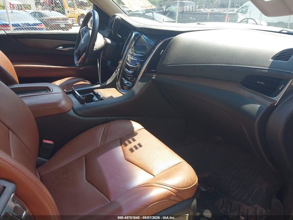 2017 CADILLAC ESCALADE LUXURY