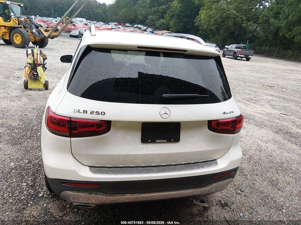 2023 MERCEDES-BENZ GLB 250 4MATIC