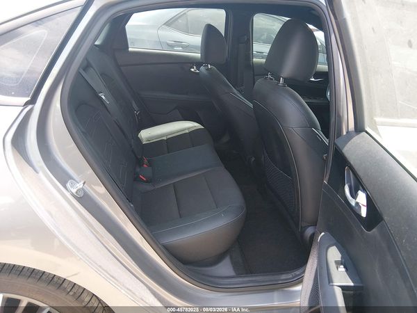 2022 KIA FORTE GT-LINE