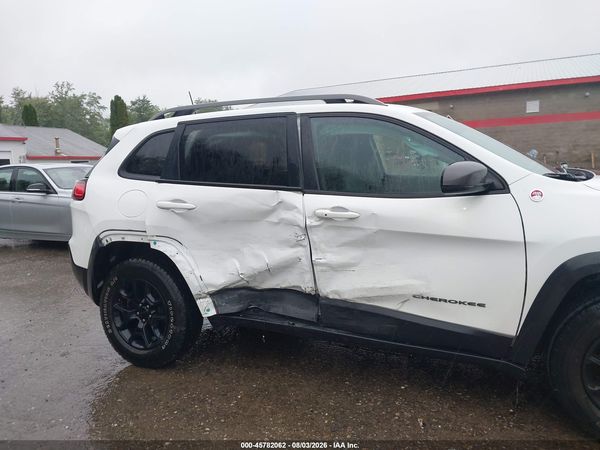 2021 JEEP CHEROKEE TRAILHAWK 4X4