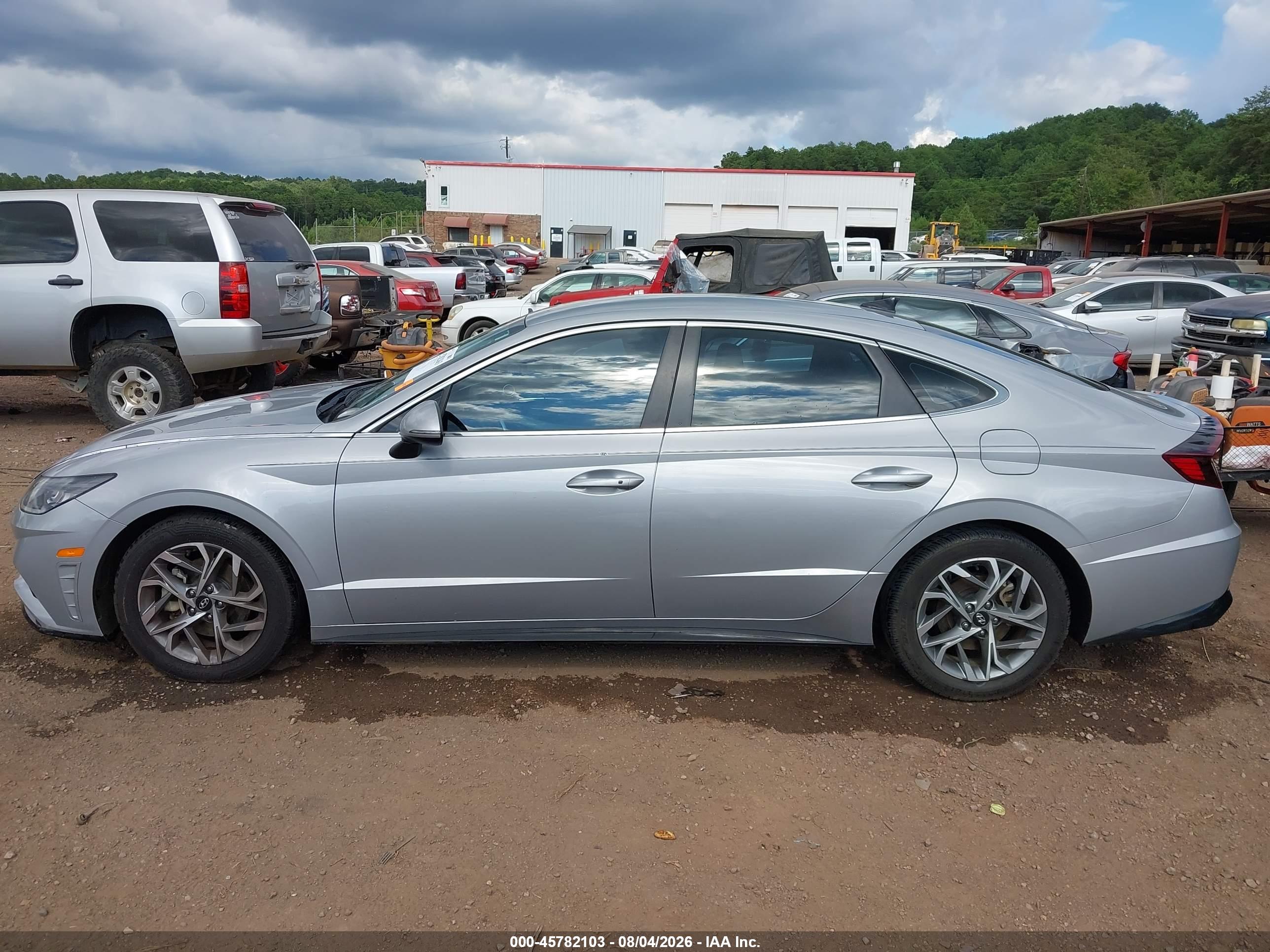 2023 HYUNDAI SONATA SEL