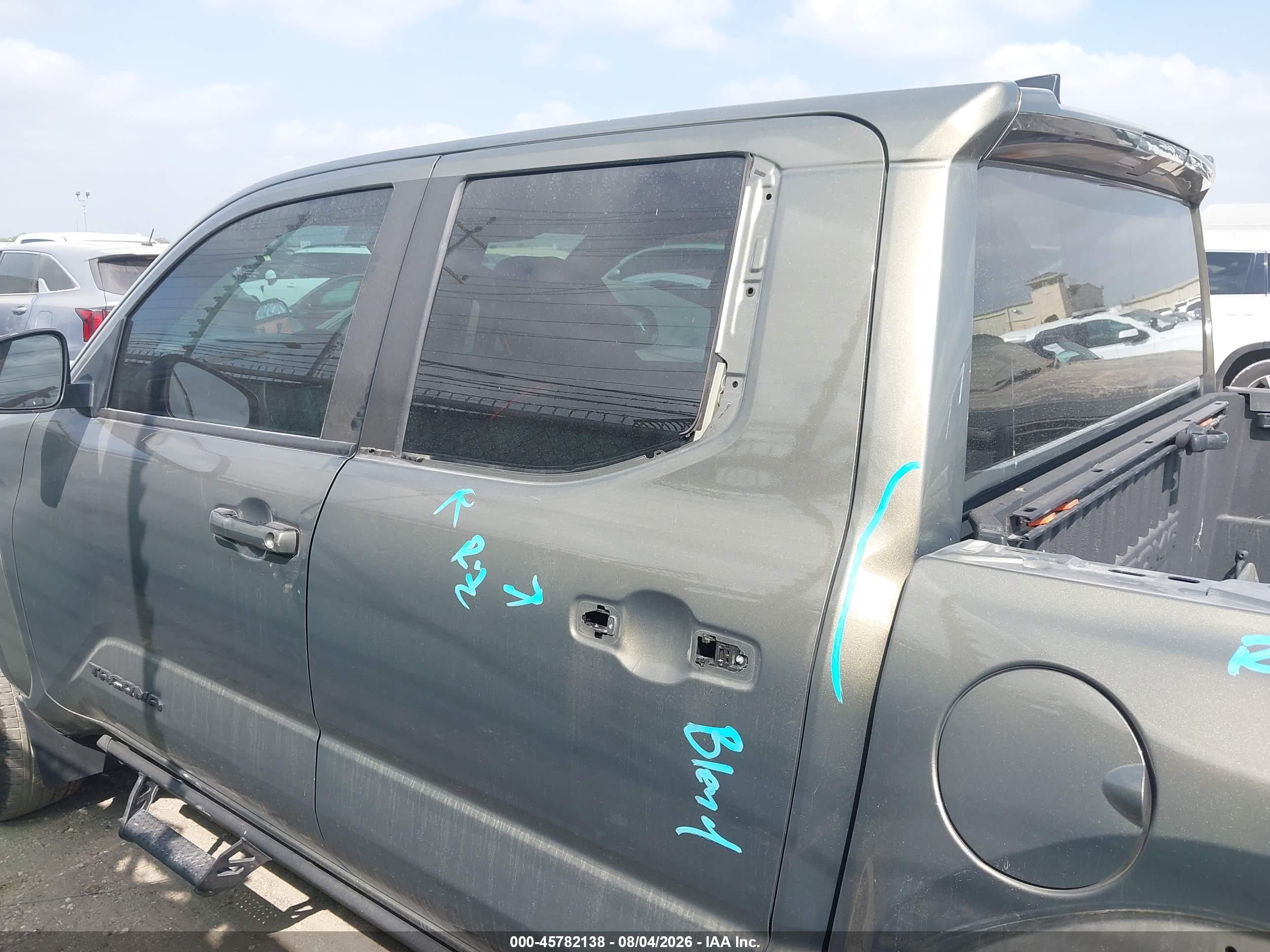 2025 TOYOTA TACOMA TRD SPORT