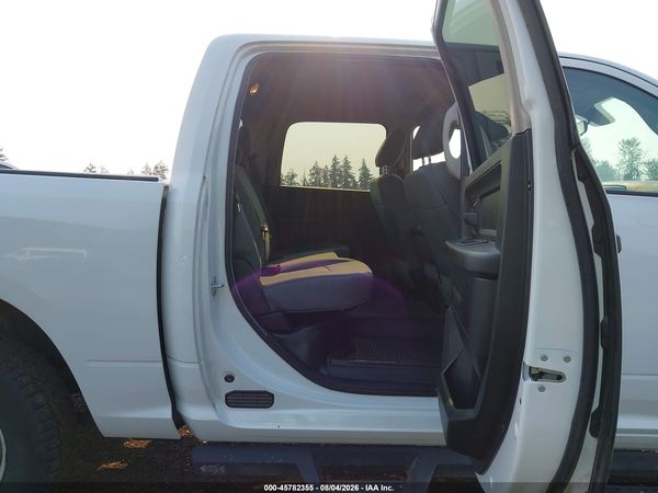 2019 RAM 1500 CLASSIC TRADESMAN  4X4 5'7 BOX