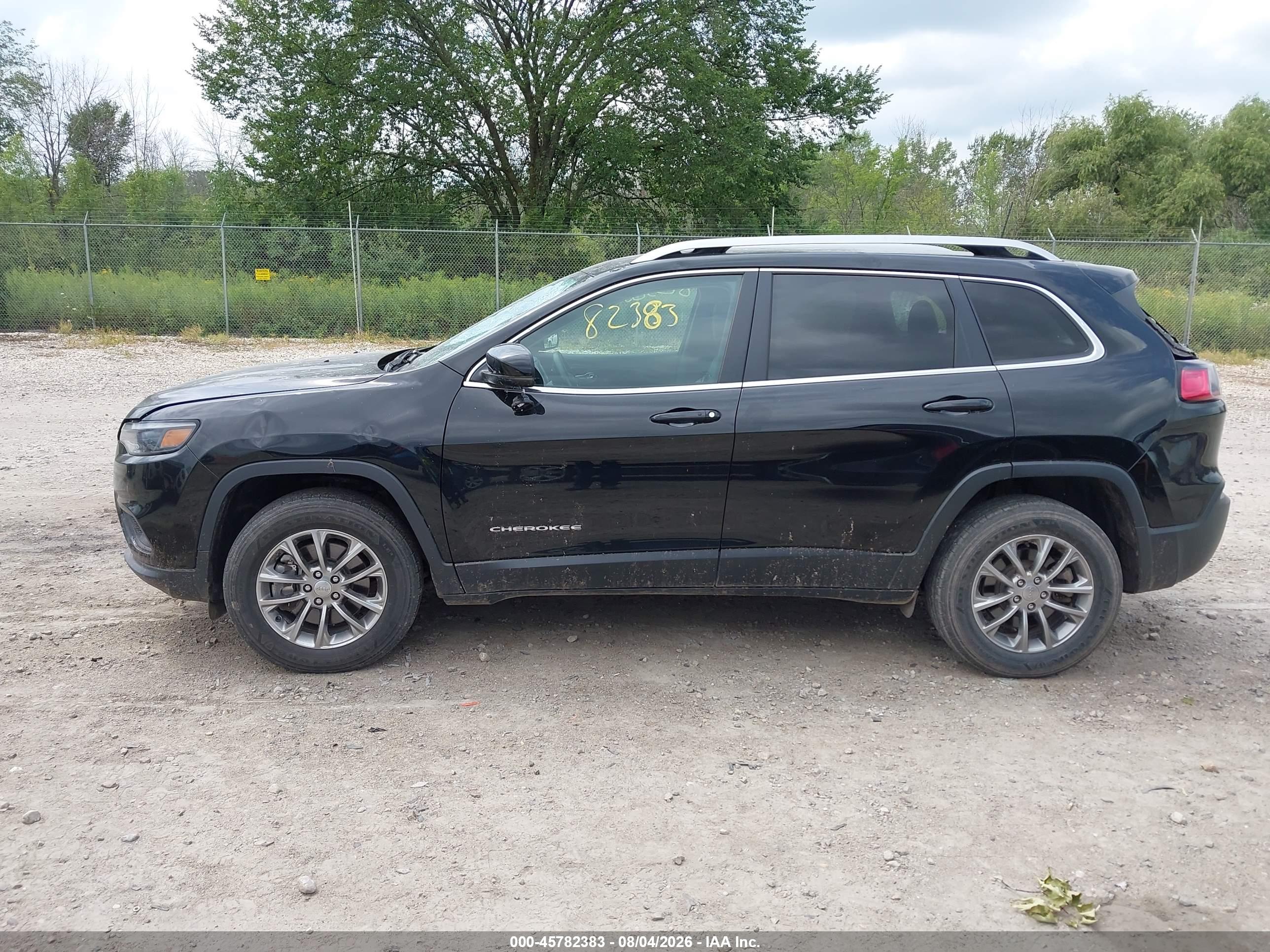 2020 JEEP CHEROKEE LATITUDE PLUS 4X4