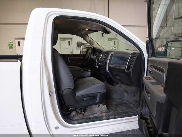 2018 RAM 1500 TRADESMAN  4X4 6'4 BOX