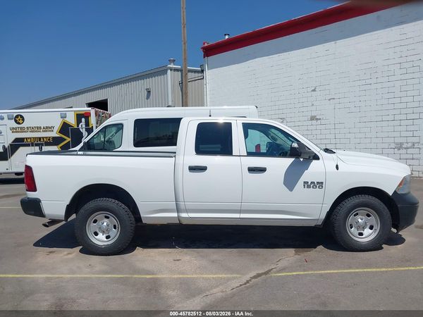 2017 RAM 1500 TRADESMAN  4X4 6'4 BOX