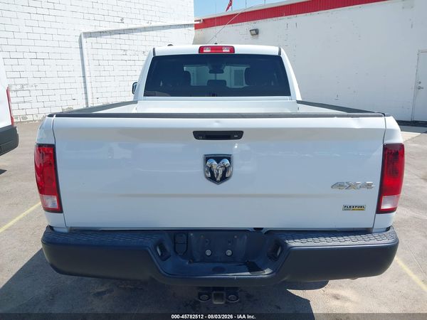 2017 RAM 1500 TRADESMAN  4X4 6'4 BOX