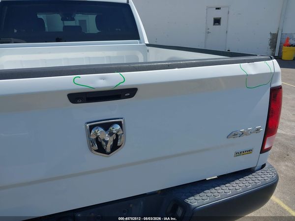 2017 RAM 1500 TRADESMAN  4X4 6'4 BOX