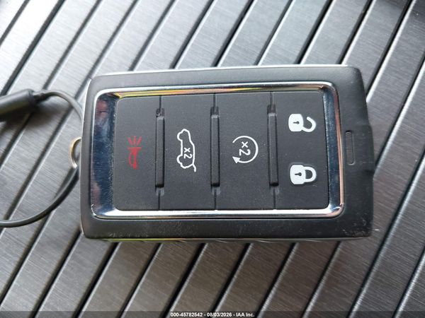 2025 JEEP WAGONEER L SERIES II 4X4