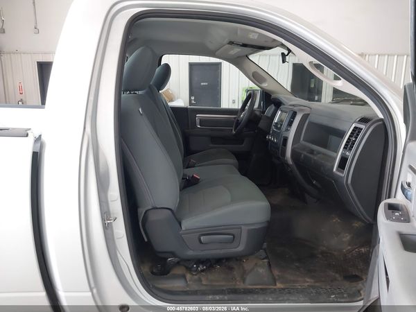 2019 RAM 1500 CLASSIC TRADESMAN  4X2 8' BOX — I5
