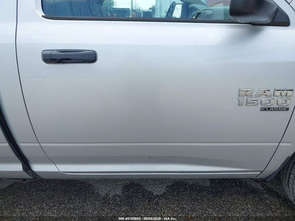 2019 RAM 1500 CLASSIC TRADESMAN  4X2 8' BOX — I75
