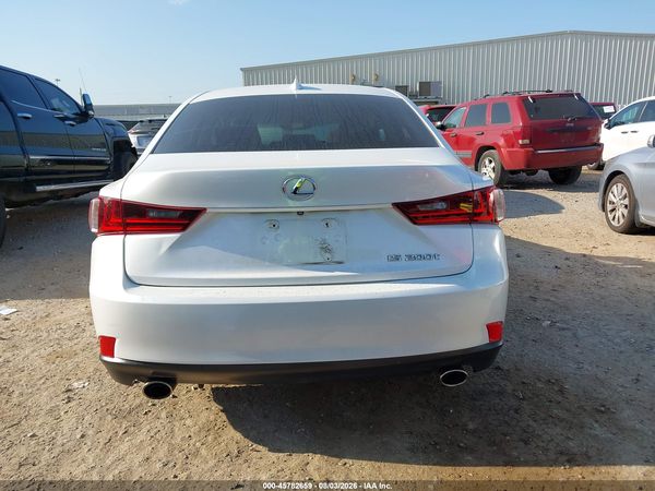 2016 LEXUS IS 200T
