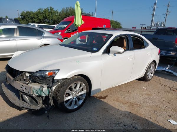 2016 LEXUS IS 200T