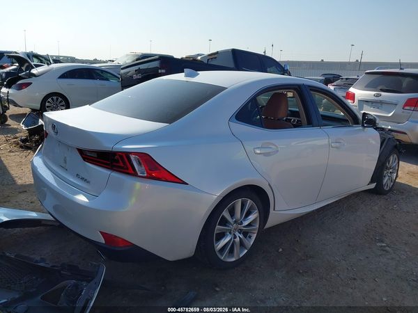 2016 LEXUS IS 200T