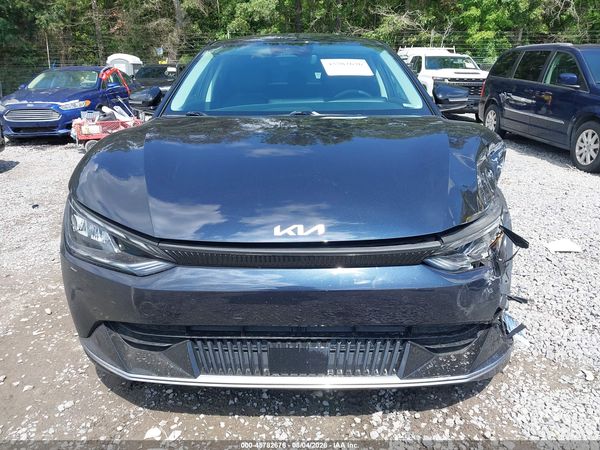 2022 KIA EV6 WIND