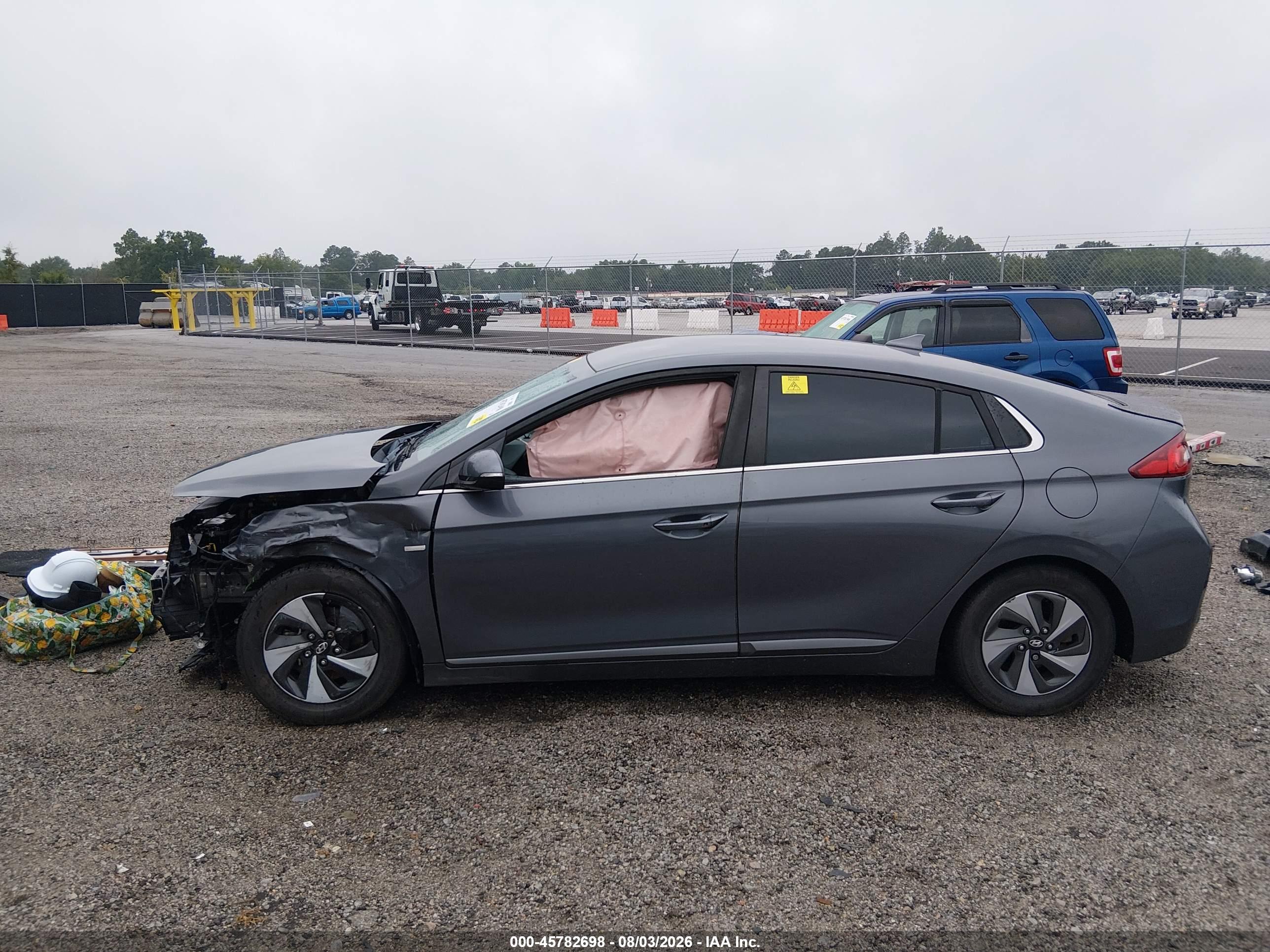 2017 HYUNDAI IONIQ HYBRID SEL