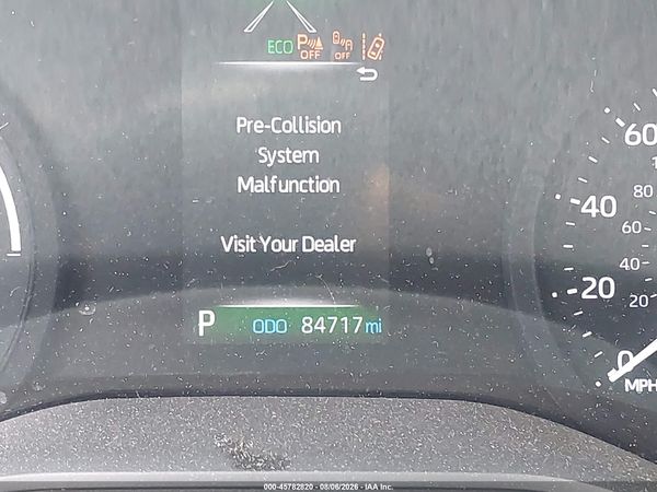 2024 TOYOTA SIENNA XLE — I118
