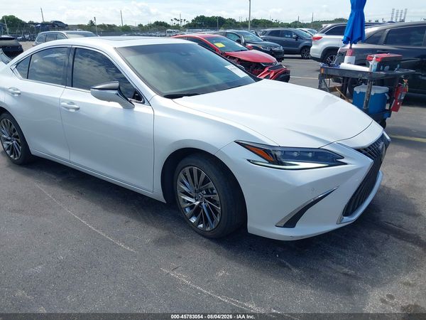 2025 LEXUS ES 300H ULTRA LUXURY