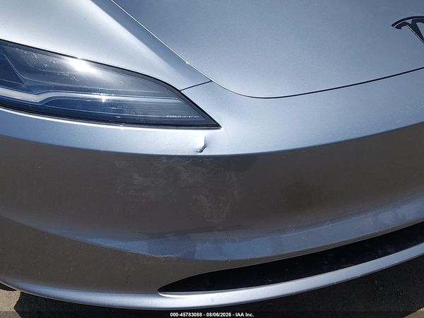 2026 TESLA MODEL 3 — I6
