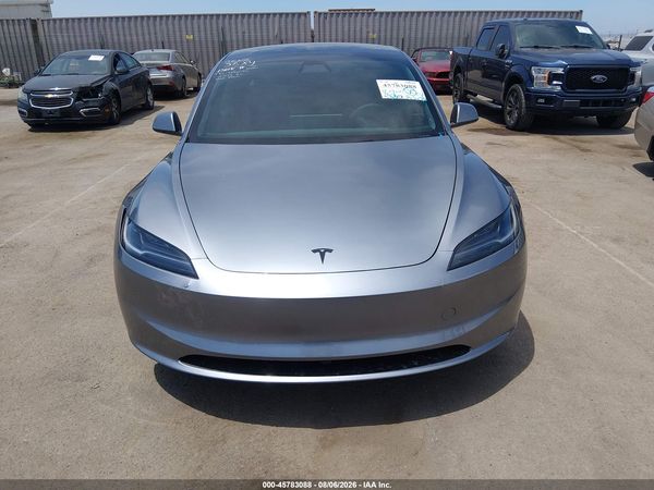 2026 TESLA MODEL 3 — I115