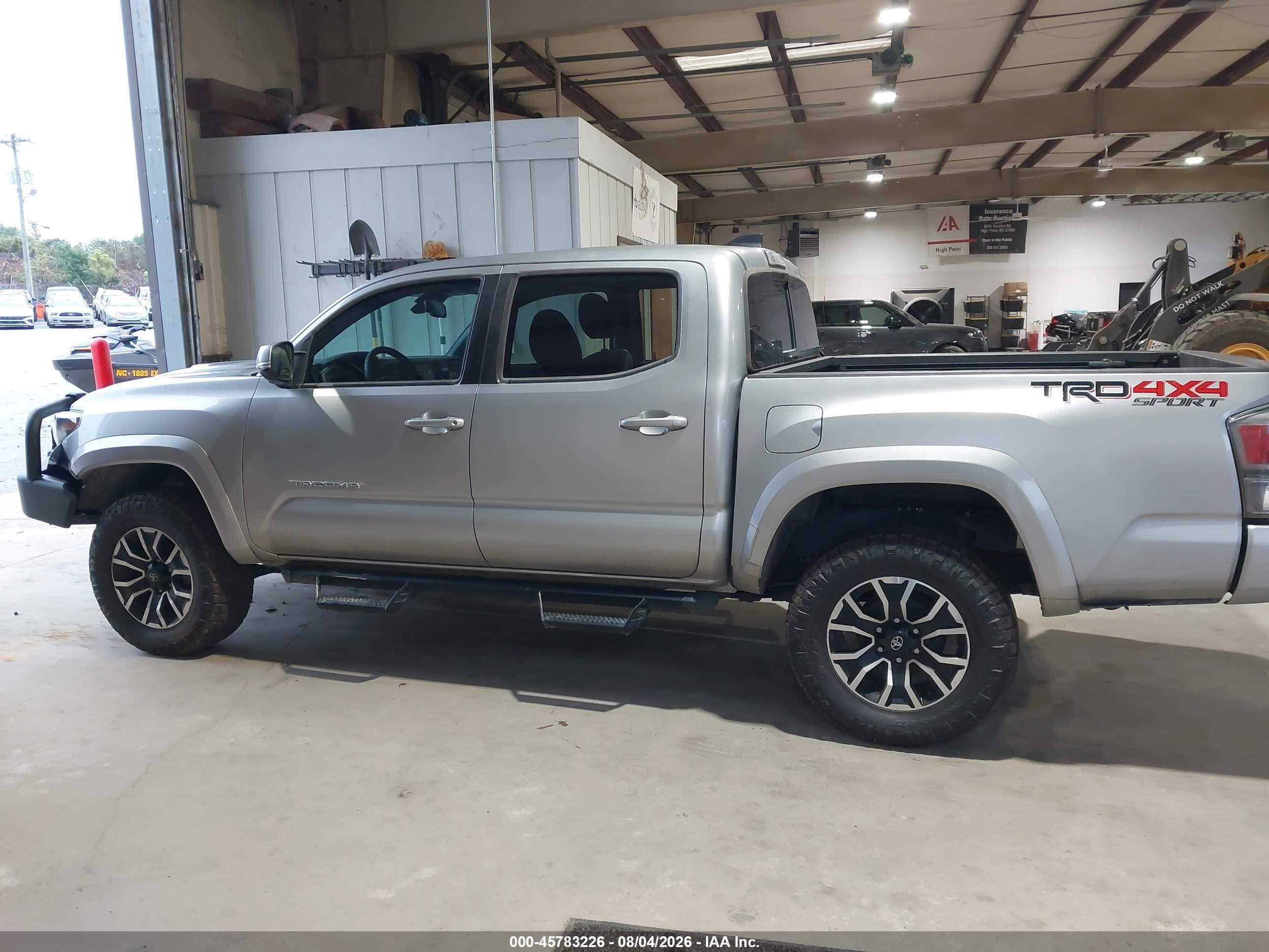 2023 TOYOTA TACOMA TRD SPORT