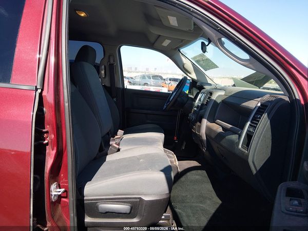 2017 RAM 1500 EXPRESS  4X2 5'7 BOX