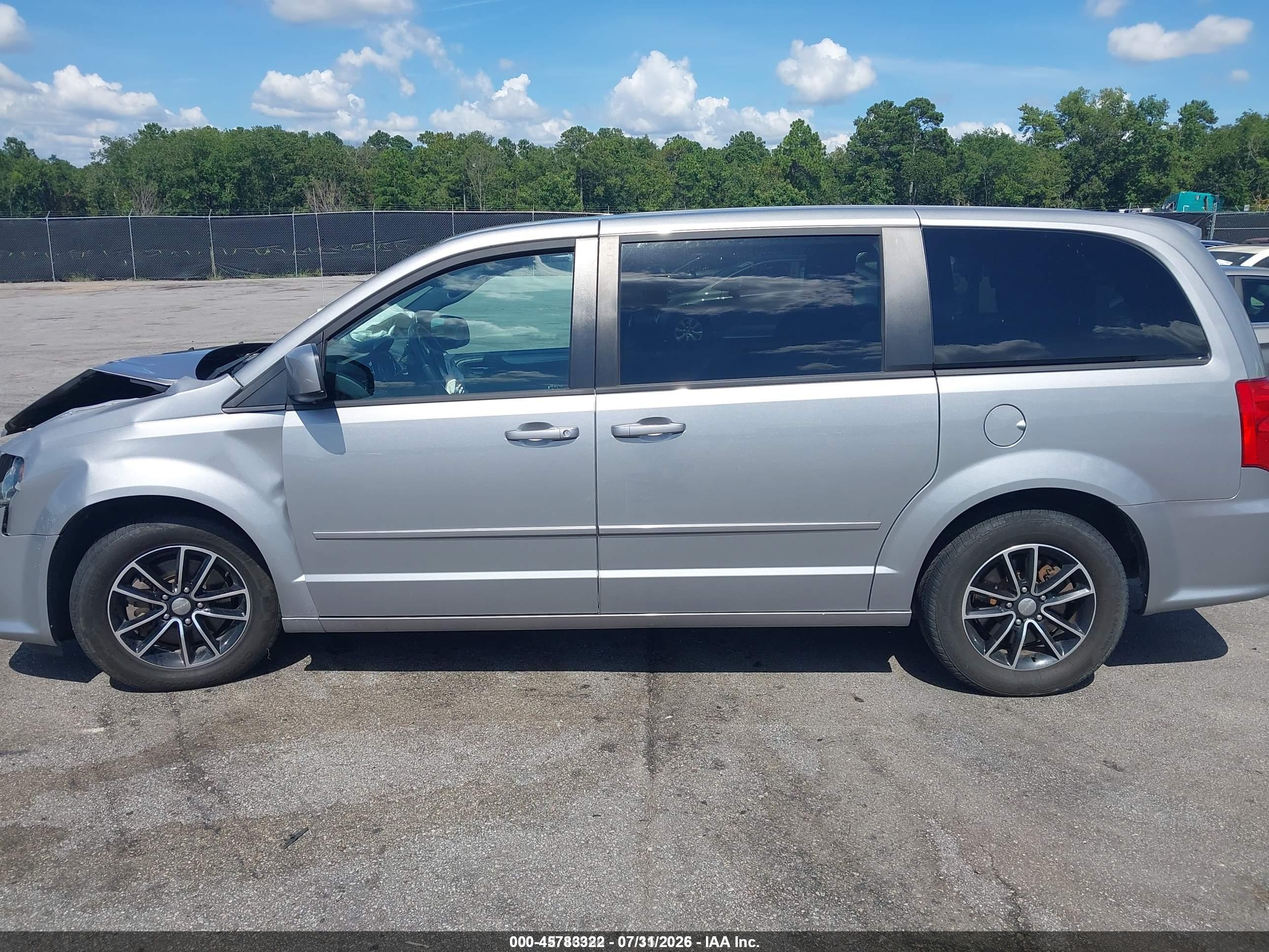 2015 DODGE GRAND CARAVAN R/T