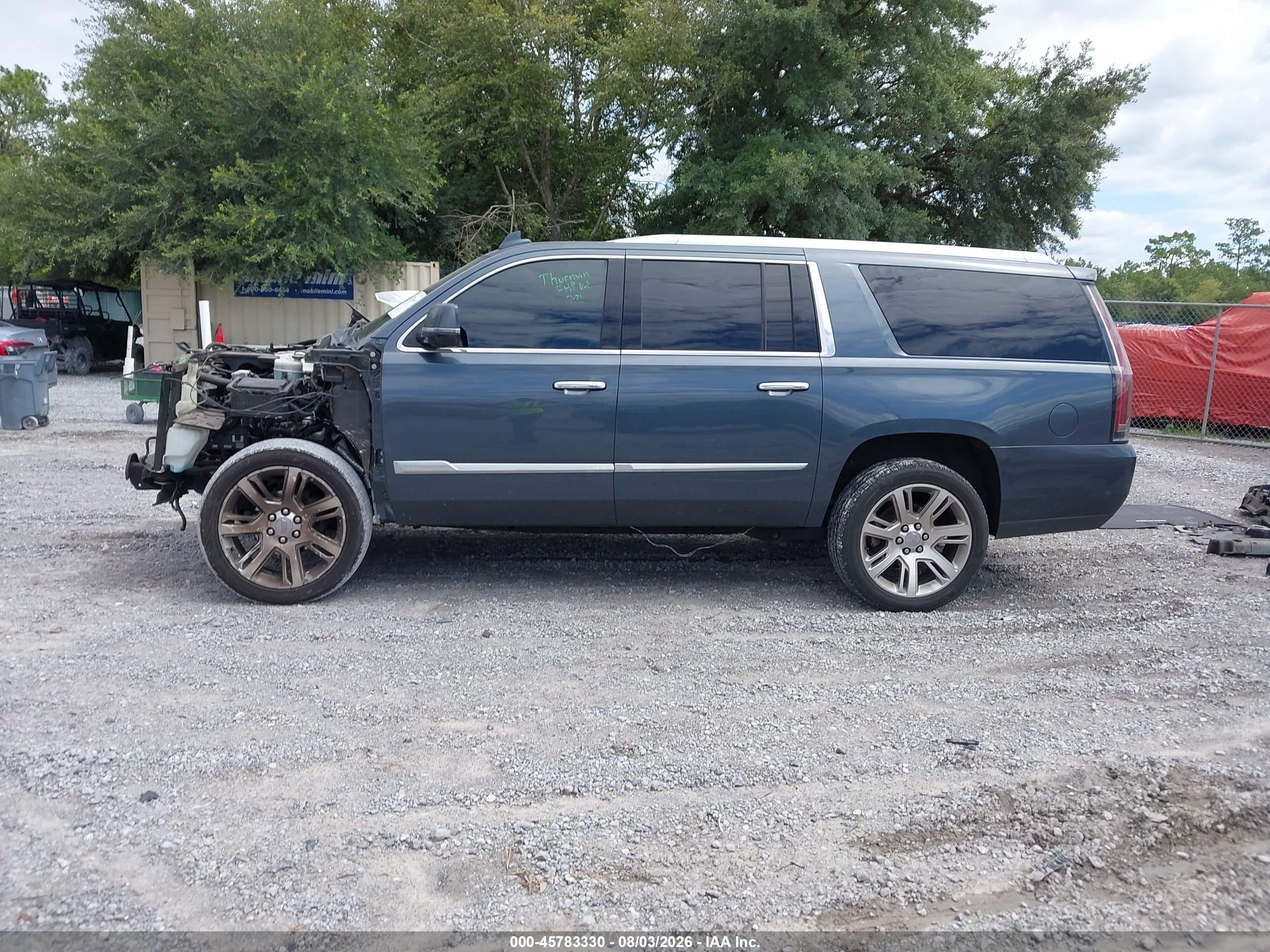 2020 CADILLAC ESCALADE ESV 4WD PREMIUM LUXURY