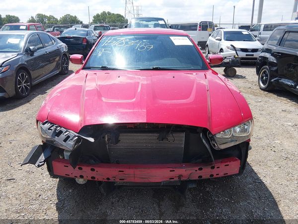 2012 DODGE CHARGER SE