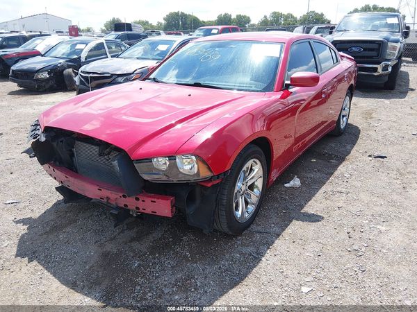 2012 DODGE CHARGER SE