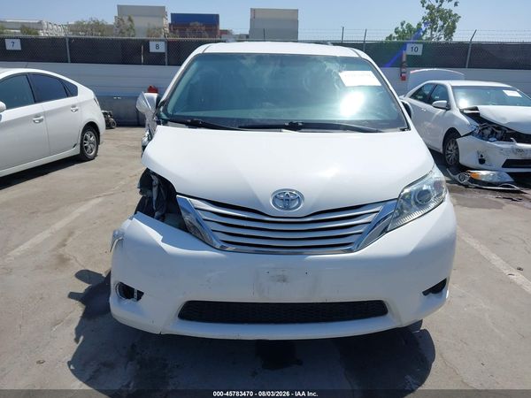2016 TOYOTA SIENNA LE 8 PASSENGER