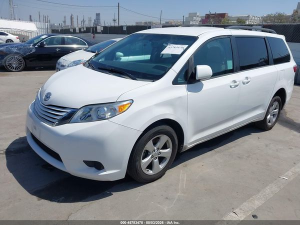2016 TOYOTA SIENNA LE 8 PASSENGER