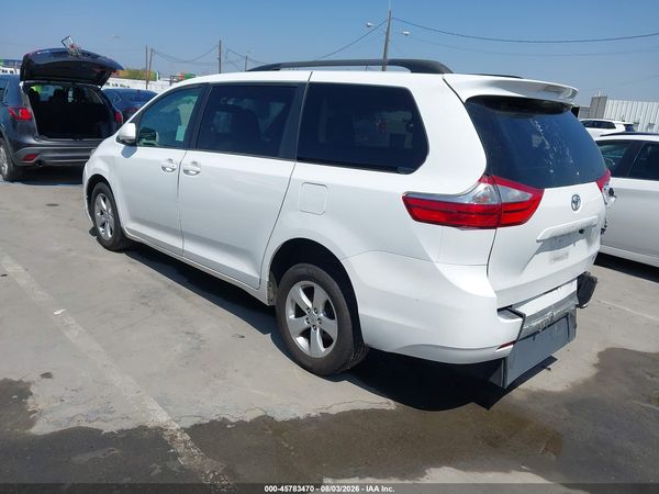2016 TOYOTA SIENNA LE 8 PASSENGER