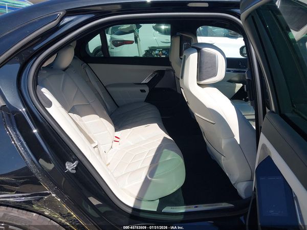 2024 BMW 760I XDRIVE