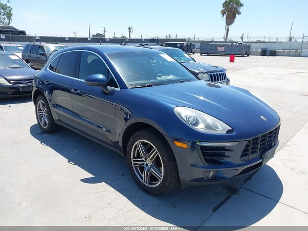 2015 PORSCHE MACAN S