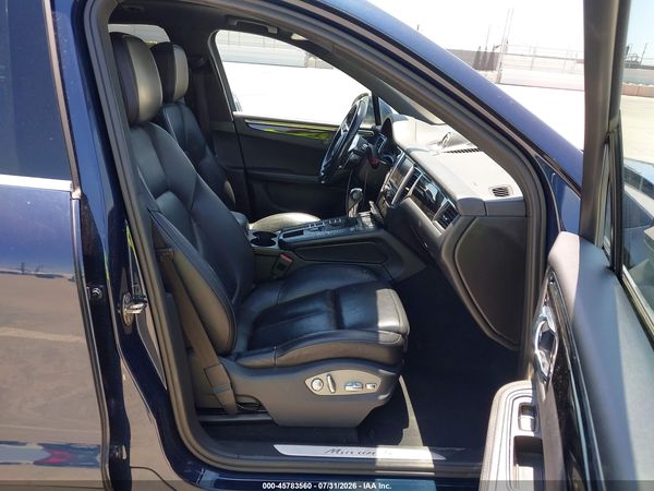 2015 PORSCHE MACAN S
