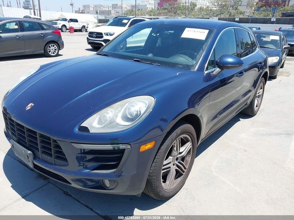 2015 PORSCHE MACAN S