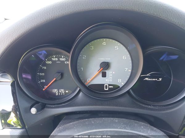 2015 PORSCHE MACAN S