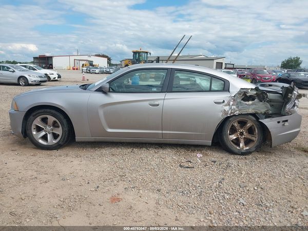 2013 DODGE CHARGER